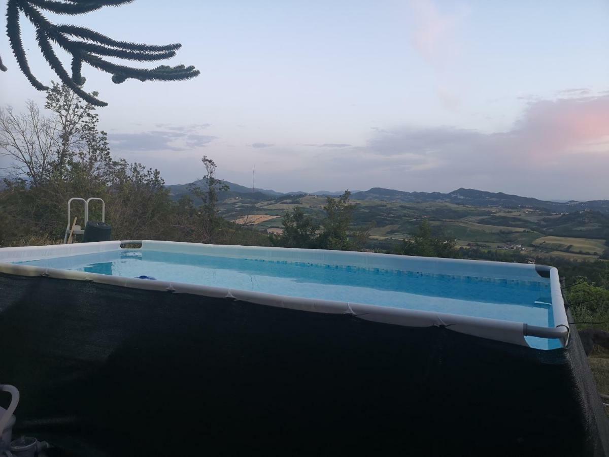 Oasi Di Mastarone - Il Vino E Le Rose Vila Momperone Exterior foto